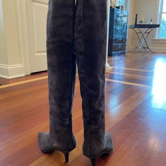 NEW Gucci Over-the-Knee Boots Dark Brown Suede Size 6 - Picture 2 of 4